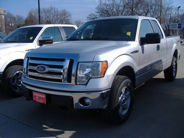 Ford F150 2011 photo 2
