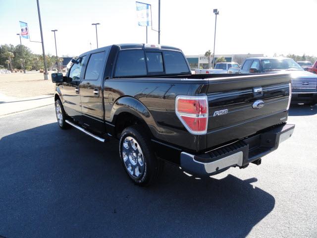 Ford F150 2011 photo 2