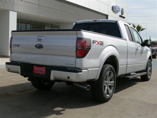 Ford F150 Ext Cab 143.5 Pickup