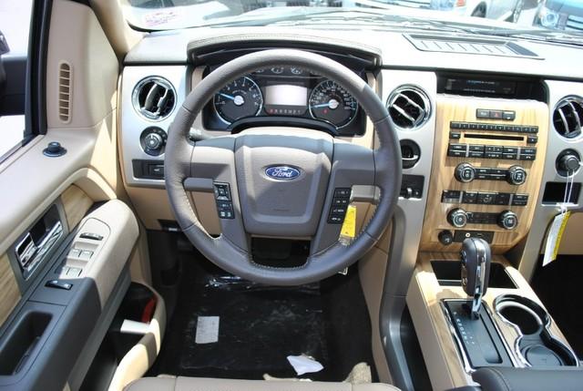Ford F150 2011 photo 2