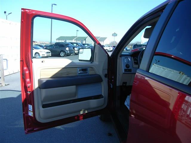 Ford F150 2011 photo 4