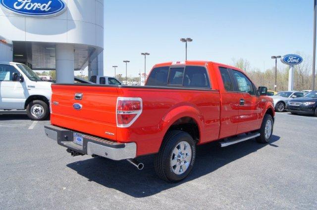 Ford F150 2011 photo 2