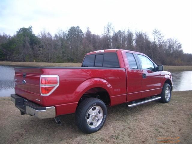 Ford F150 2011 photo 2