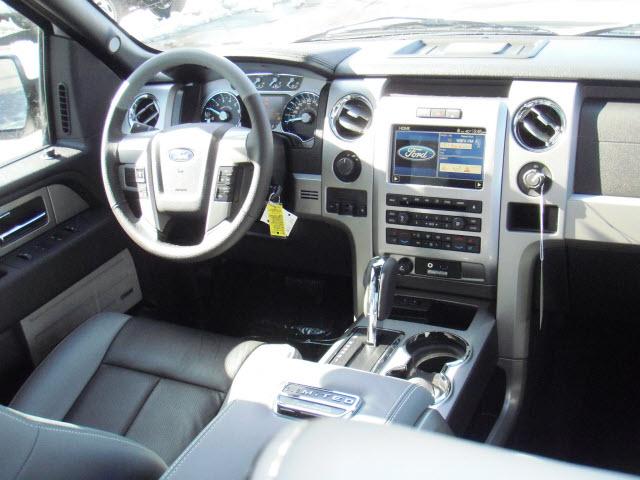 Ford F150 2011 photo 2
