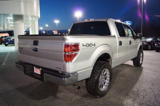 Ford F150 2011 photo 2