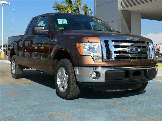 Ford F150 2011 photo 2