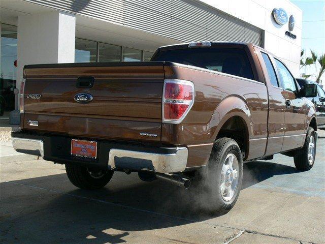 Ford F150 2011 photo 4