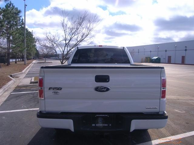Ford F150 2011 photo 2