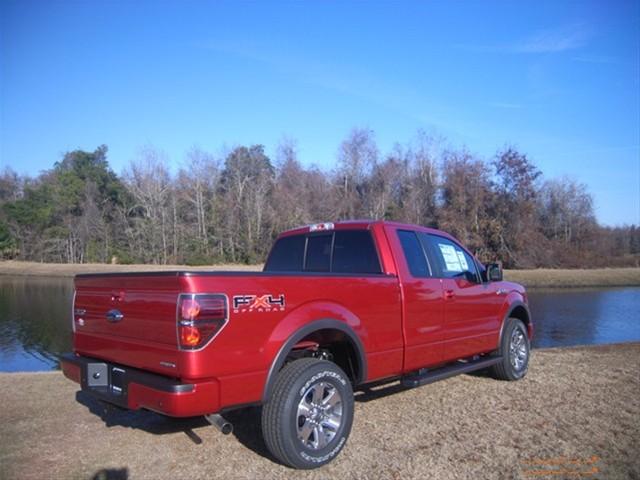 Ford F150 2011 photo 2