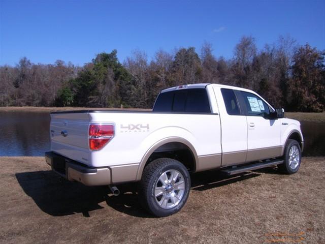 Ford F150 2011 photo 2