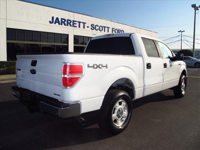 Ford F150 2011 photo 2