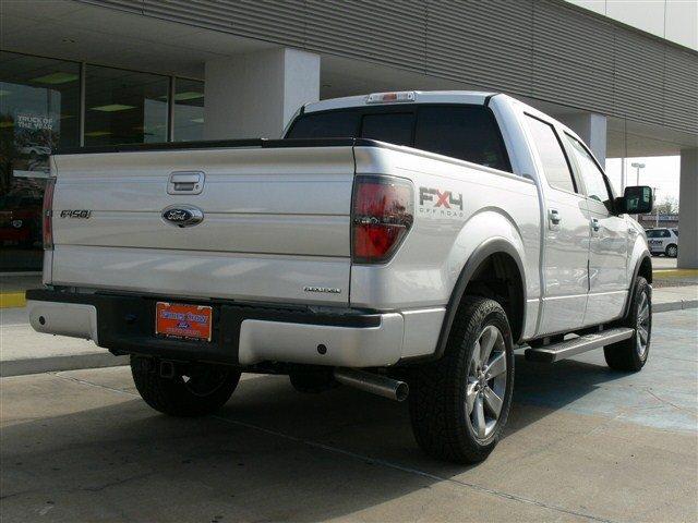 Ford F150 EXT CAB 4WD 143.5wb Pickup