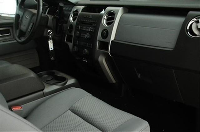 Ford F150 2011 photo 1