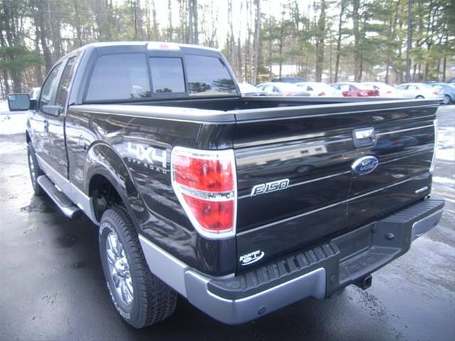 Ford F150 2011 photo 2