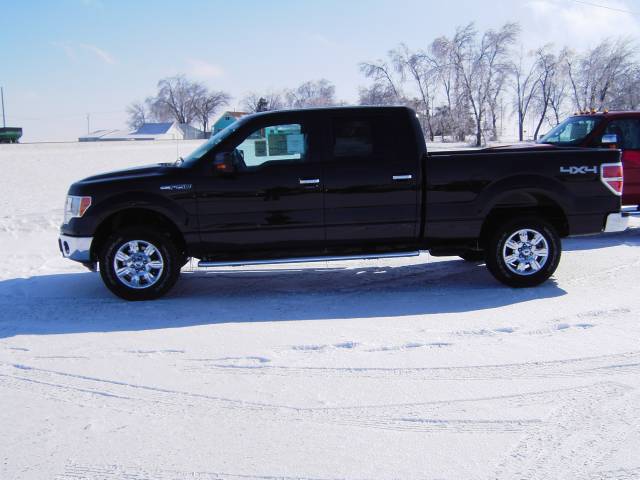 Ford F150 2011 photo 2