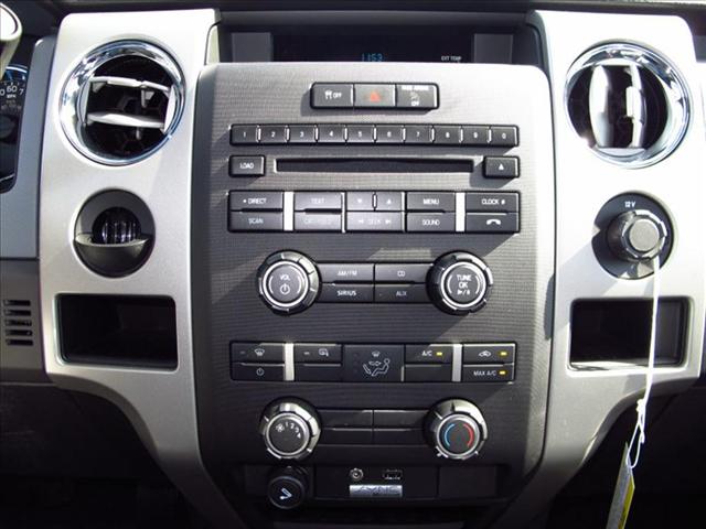 Ford F150 2011 photo 2