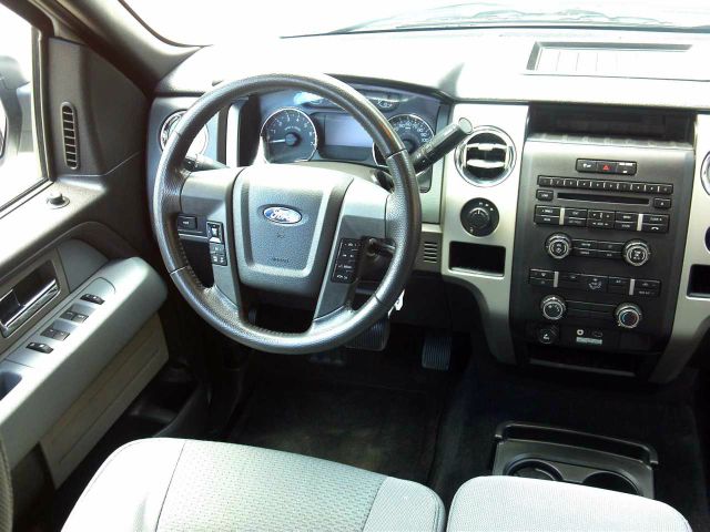 Ford F150 2011 photo 19