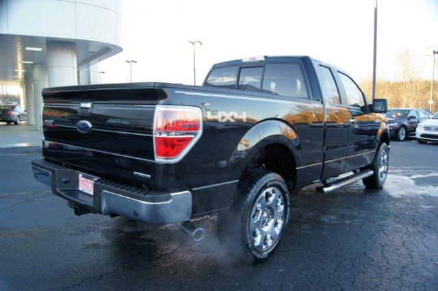 Ford F150 2011 photo 2