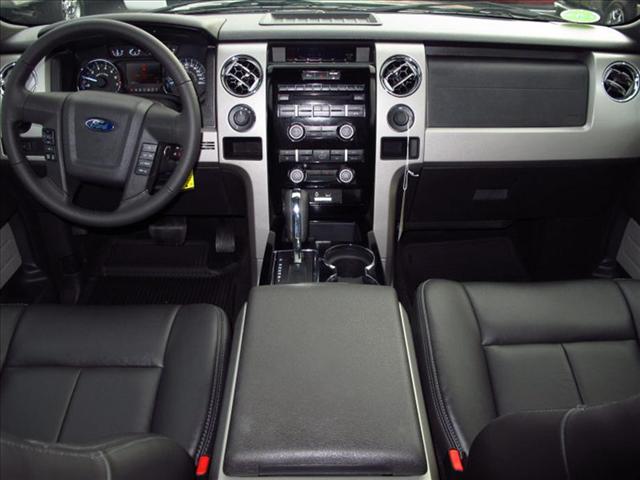 Ford F150 2011 photo 1