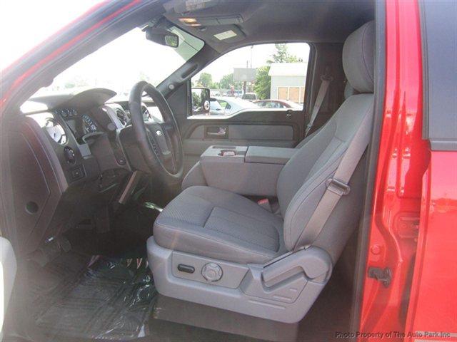 Ford F150 SLE Z71 Crew Cab Short Bed 4X4 Pickup Truck