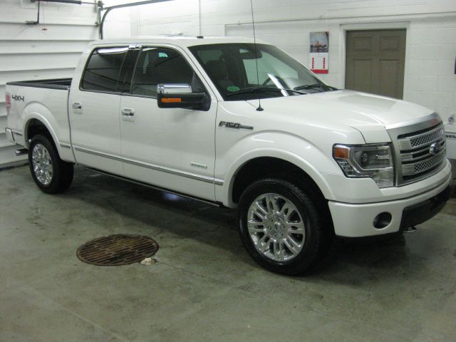 Ford F150 2013 photo 2