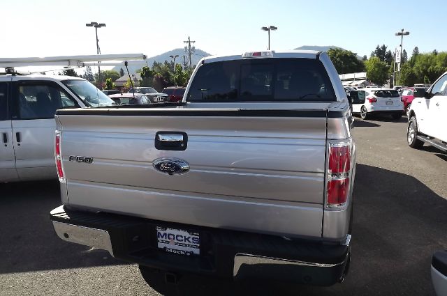 Ford F150 2013 photo 2