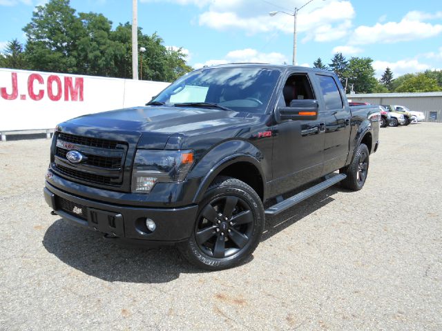 Ford F150 Supercrew 139 Pickup Truck