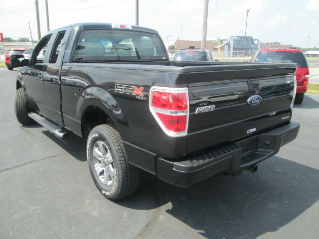 Ford F150 2013 photo 2
