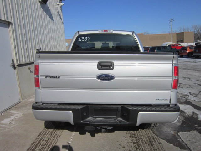 Ford F150 2014 photo 2