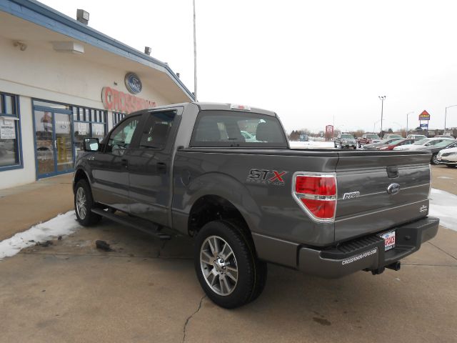 Ford F150 2014 photo 2