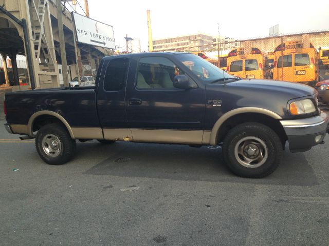 Ford F150 2014 photo 0