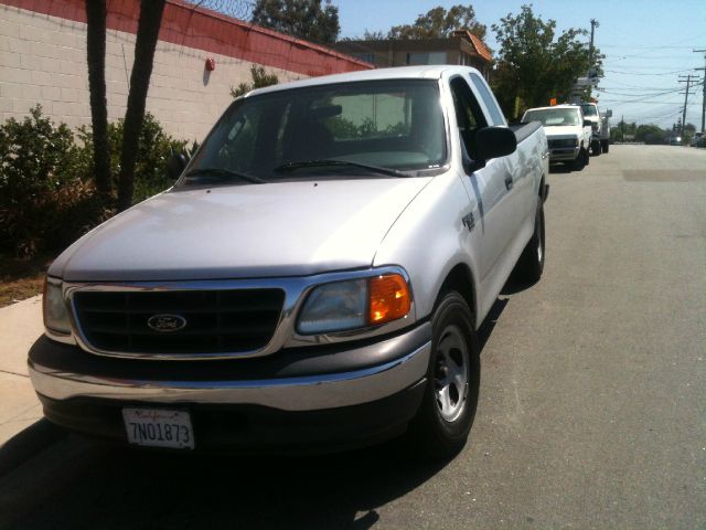 Ford F150 Heritage 2004 photo 1