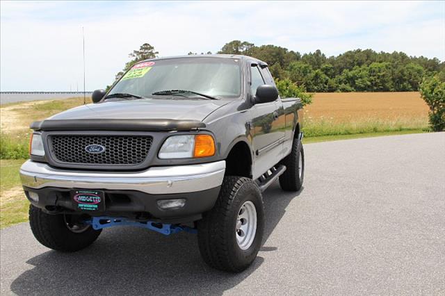 Ford F150 Heritage 2004 photo 15