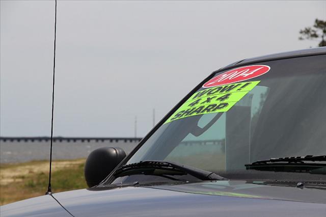 Ford F150 Heritage 2004 photo 24