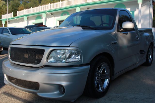 Ford F150 Heritage 2004 photo 2