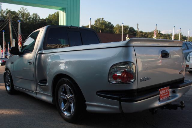 Ford F150 Heritage 2004 photo 4