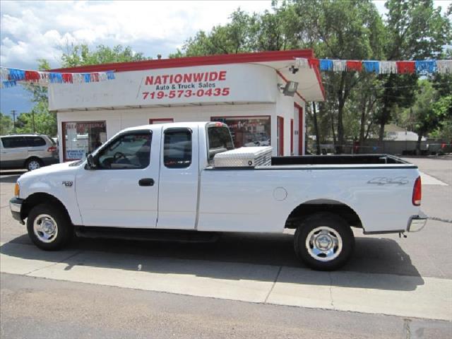 Ford F150 Heritage AWD 4dr Base 4x4 SUV Pickup Truck