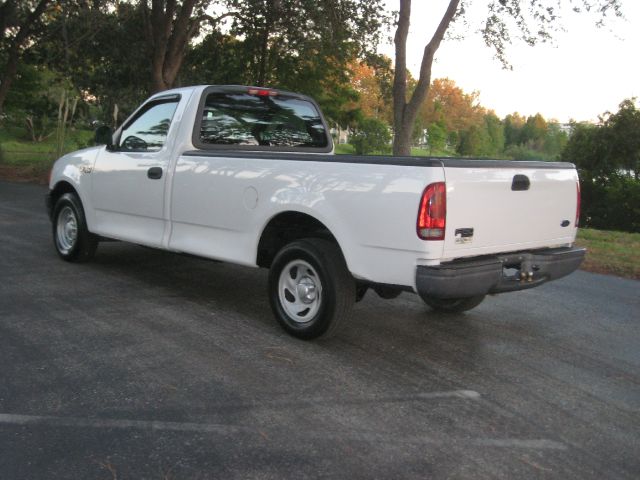 Ford F150 Heritage 2004 photo 1