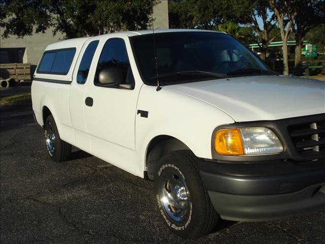 Ford F150 Heritage 2004 photo 1