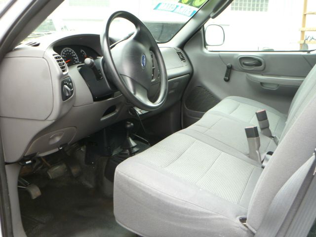 Ford F150 Heritage 2004 photo 9