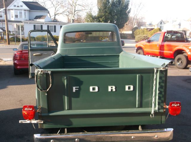 Ford F250 1955 photo 3