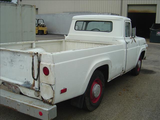 Ford F250 1957 photo 3