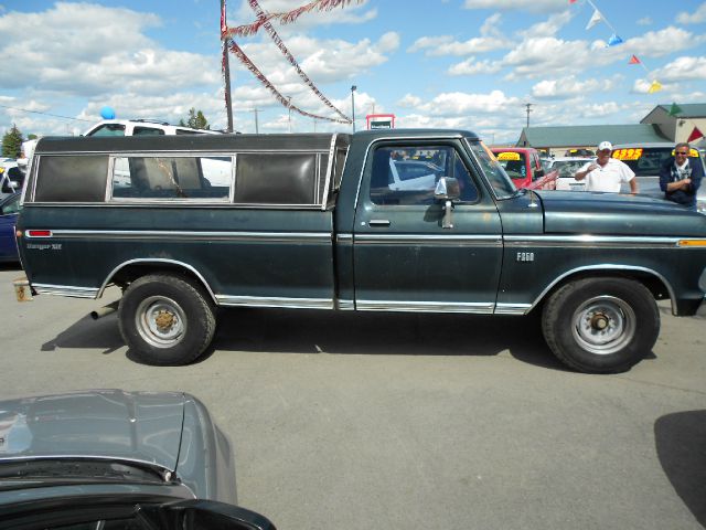 Ford F250 1974 photo 2