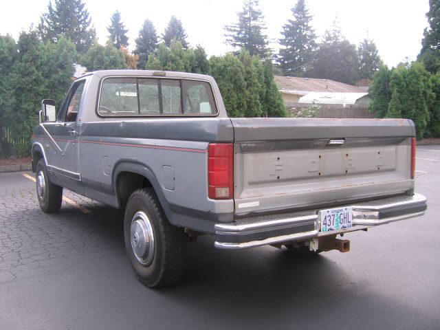 Ford F250 1980 photo 2