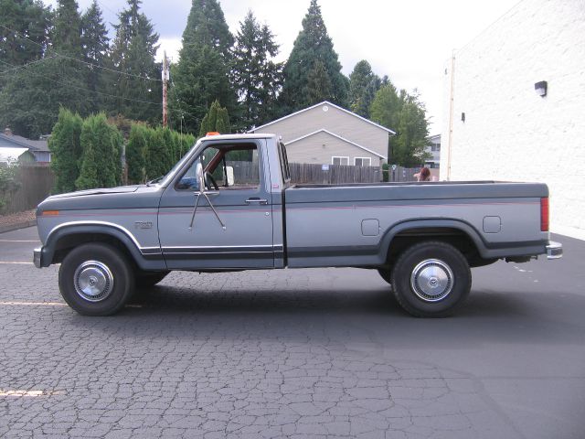 Ford F250 1980 photo 4
