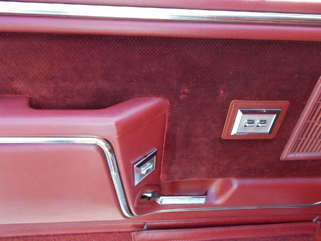 Ford F250 1985 photo 4