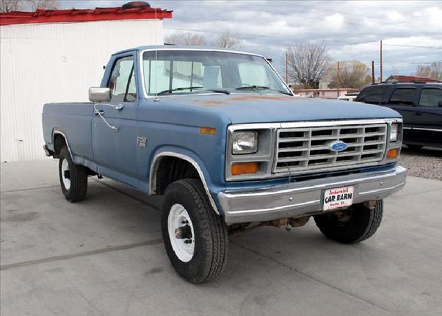 Ford F250 1985 photo 1