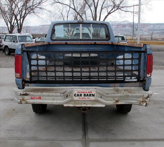 Ford F250 1985 photo 5