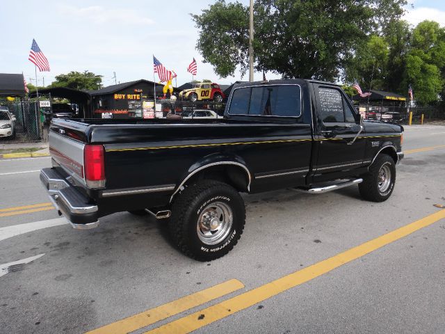 Ford F250 1988 photo 18