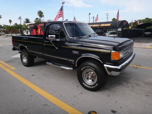 Ford F250 1988 photo 19